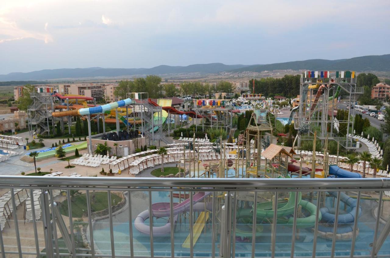 Aqua Nevis Hotel & Aqua Park Sunny Beach Esterno foto